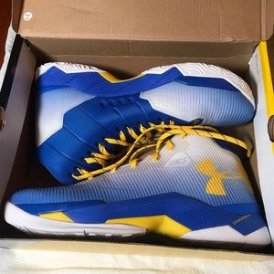 Under amour steph curry sneakers